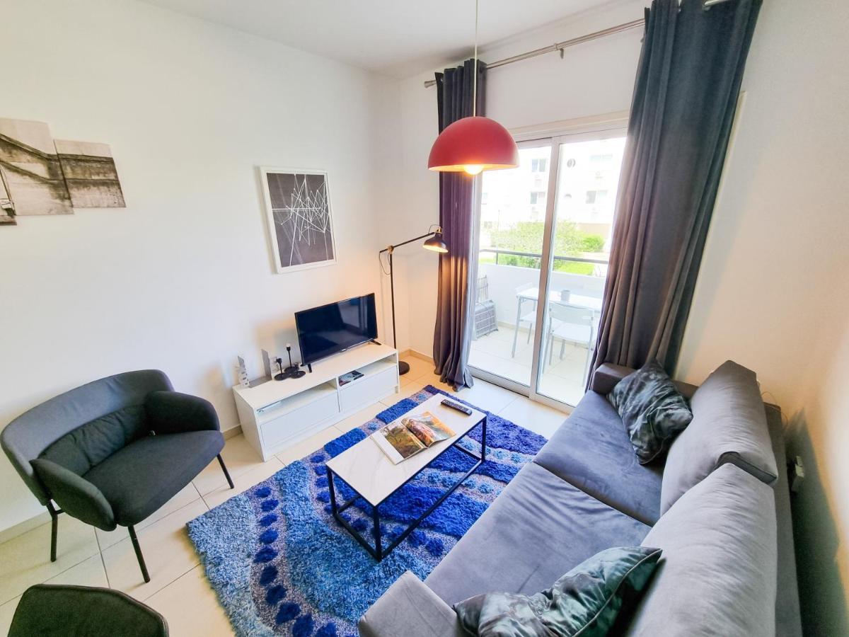 Seaside Heaven Apartment With Pool Larnaca Esterno foto